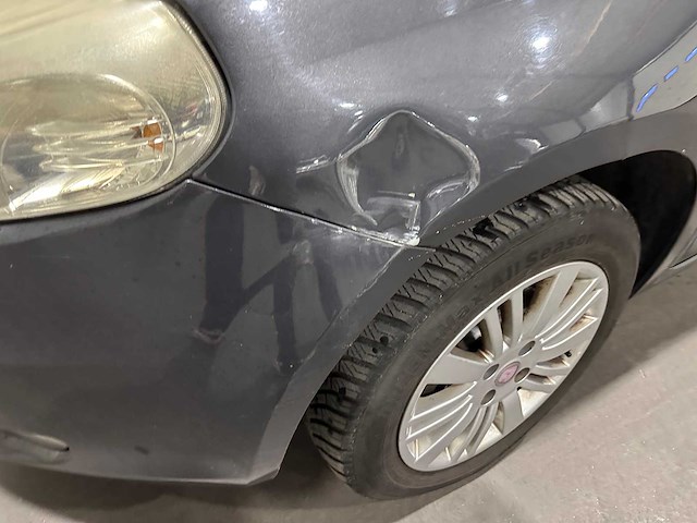 Fiat grande punto 1.4 edizione lusso 31-hnv-9 - afbeelding 13 van  21