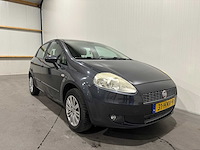 Fiat grande punto 1.4 edizione lusso 31-hnv-9 - afbeelding 19 van  21