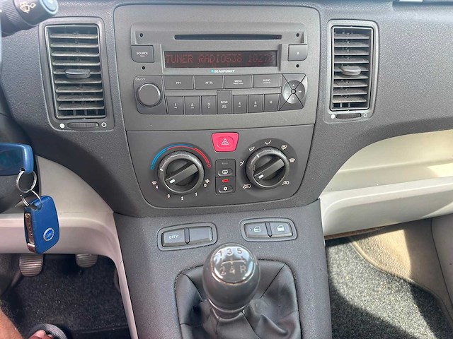 Fiat idea 1.4-16v dynamic 2004 | 99-pj-rk i - afbeelding 8 van  13