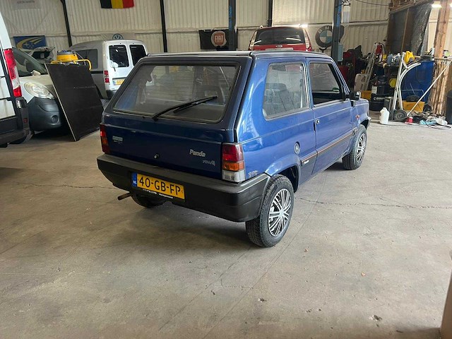 Fiat panda - 900 young , 40-gb-fp - afbeelding 11 van  14