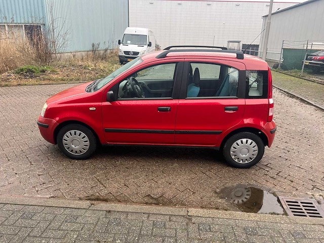 Fiat panda -1.2 dynamic, 66-pb-kr - afbeelding 11 van  17