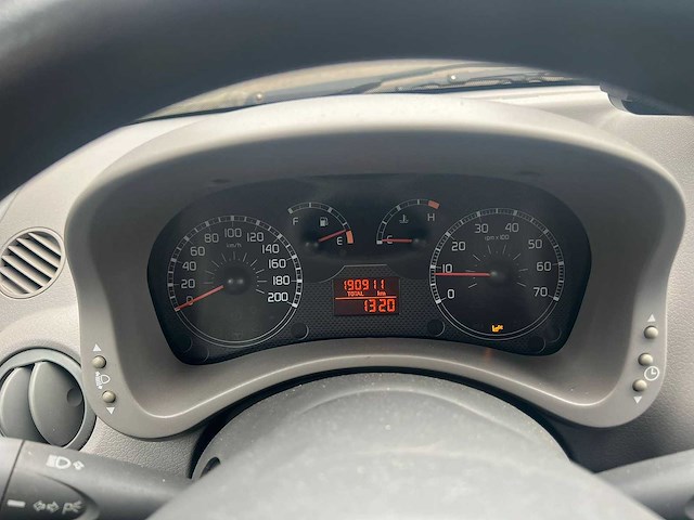 Fiat panda -1.2 dynamic, 66-pb-kr - afbeelding 2 van  19