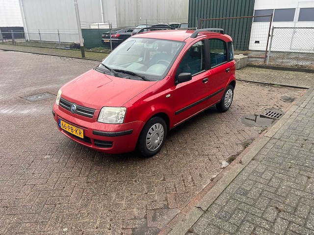 Fiat panda -1.2 dynamic, 66-pb-kr - afbeelding 1 van  8