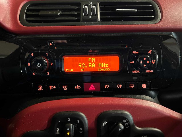 Fiat panda 0.9 twinair lounge, 14-zbl-5 - afbeelding 4 van  18