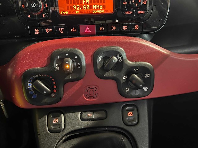 Fiat panda 0.9 twinair lounge, 14-zbl-5 - afbeelding 5 van  18