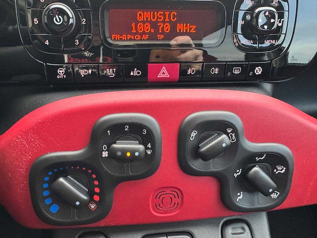 Fiat panda 0.9 twinair lounge automaat 2-srx-45 - afbeelding 11 van  20