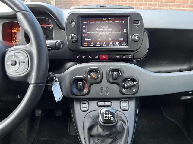 Fiat panda 1.0 hybrid city life 2022 | r-360-hk - afbeelding 9 van  27