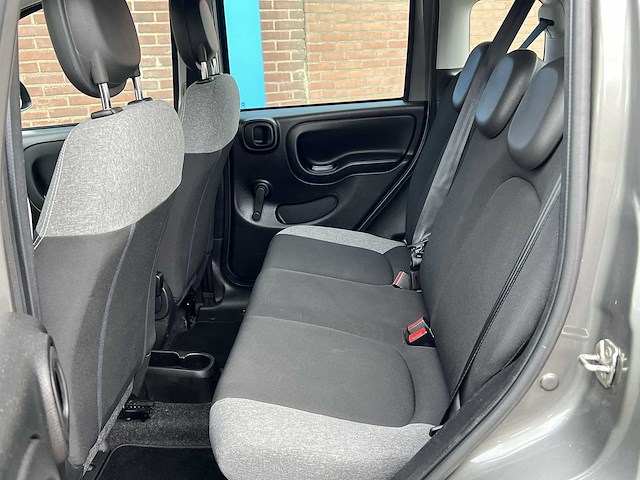 Fiat panda 1.0 hybrid city life 2022 | r-360-hk - afbeelding 16 van  27