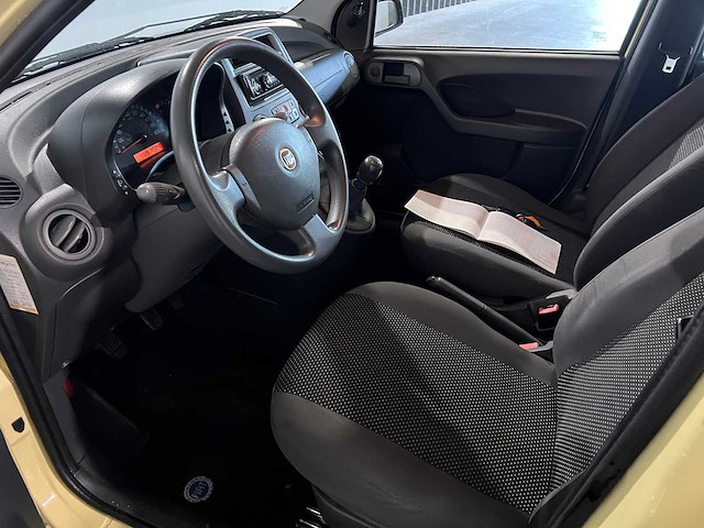 Fiat panda 1.1 actual, 6-tzz-08 - afbeelding 7 van  17