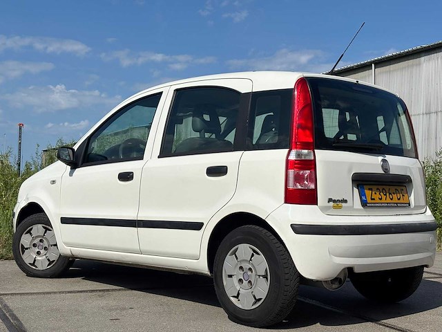 Fiat panda 1.1 actual, z-396-df - afbeelding 8 van  13