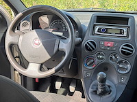 Fiat panda 1.1 actual, z-396-df - afbeelding 11 van  13
