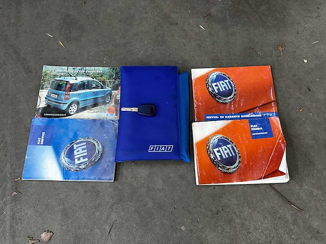 Fiat panda 1.1 young 54pk 2006 (origineel-nl), 17-sk-dz - afbeelding 24 van  31