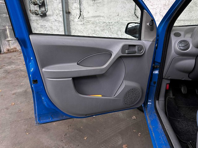 Fiat panda 1.1 young 54pk 2006 (origineel-nl), 17-sk-dz - afbeelding 11 van  23