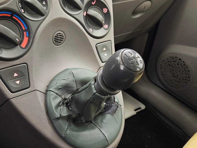 Fiat panda 1.2 class, 48-pg-hj - afbeelding 4 van  15
