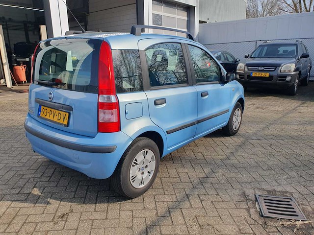 Fiat panda 1.2 class, 93-pv-dv - afbeelding 1 van  2