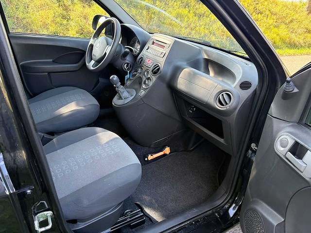Fiat panda 1.2 classic , 03-xpr-8 - afbeelding 13 van  20