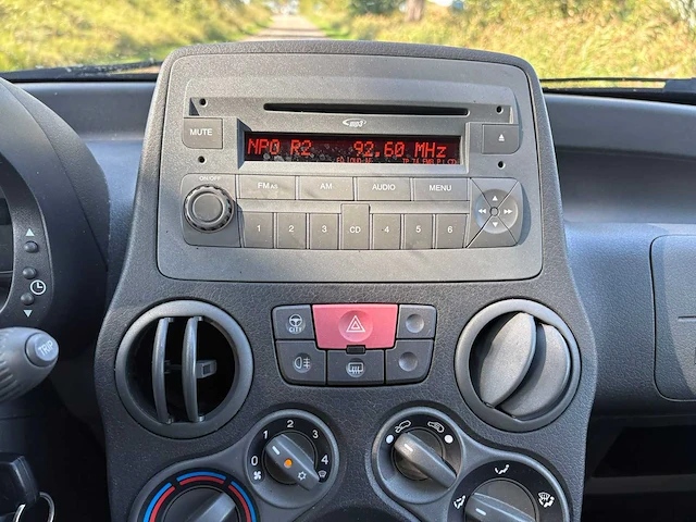 Fiat panda 1.2 classic , 03-xpr-8 - afbeelding 5 van  20