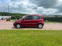 Fiat panda 1.2 dynamic 2003 | 63-nl-ll i - afbeelding 2 van  12