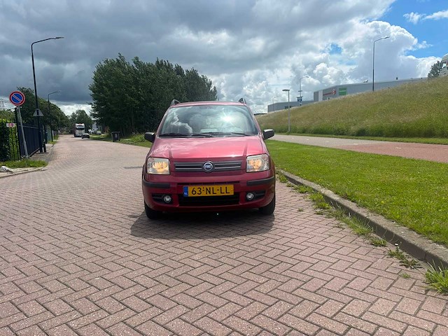 Fiat panda 1.2 dynamic 2003 | 63-nl-ll i - afbeelding 12 van  12