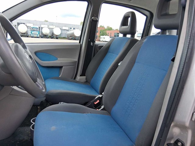 Fiat panda 1.2 dynamic 2005 | 79-rf-hp - afbeelding 5 van  25