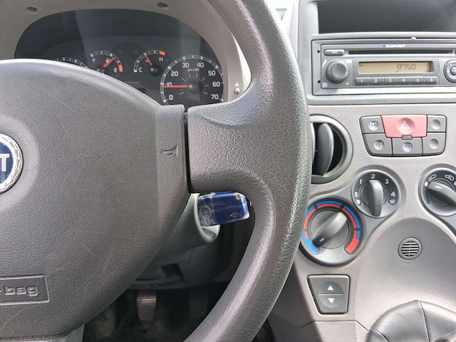 Fiat panda 1.2 dynamic 2005 | 79-rf-hp - afbeelding 10 van  25