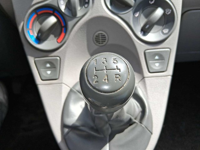Fiat panda 1.2 dynamic 2005 | 79-rf-hp - afbeelding 11 van  25