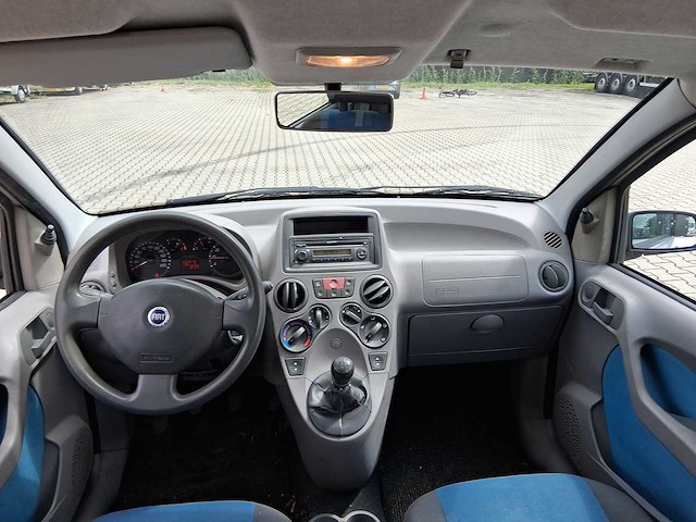Fiat panda 1.2 dynamic 2005 | 79-rf-hp - afbeelding 23 van  25