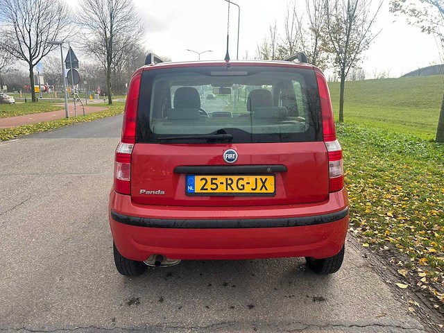 Fiat panda 1.2 emotion 2005 | 25-rg-jx - afbeelding 12 van  13