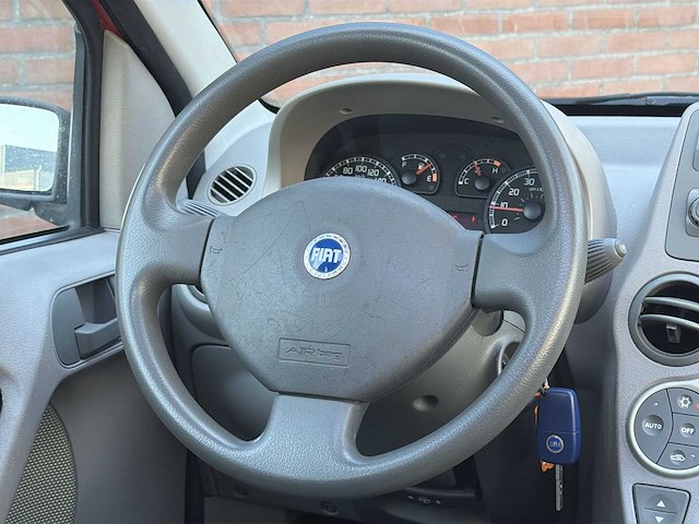 Fiat panda 1.2 emotion | 25-rg-jx - afbeelding 9 van  24