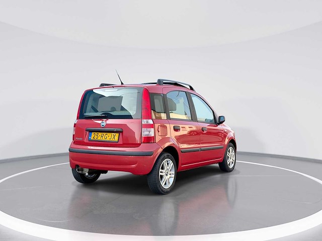 Fiat panda 1.2 emotion | 25-rg-jx - afbeelding 17 van  24