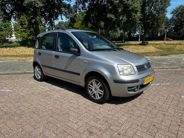 Fiat panda 1.2 emotion, 93-rf-gb - afbeelding 5 van  11