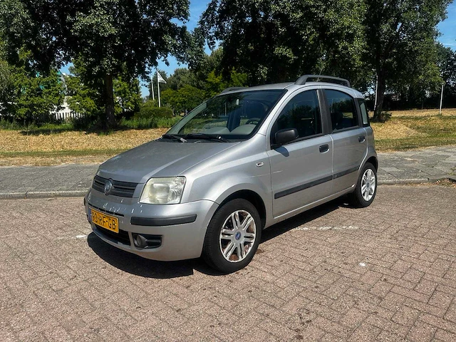 Fiat panda 1.2 emotion, 93-rf-gb - afbeelding 1 van  11