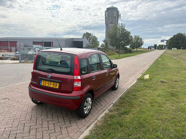 Fiat panda 1.2 navigator automaat, 52-sf-bb - afbeelding 2 van  21