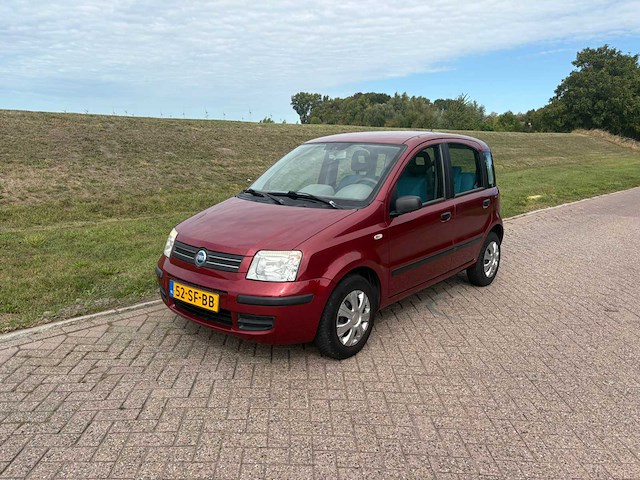 Fiat panda 1.2 navigator automaat, 52-sf-bb - afbeelding 1 van  16