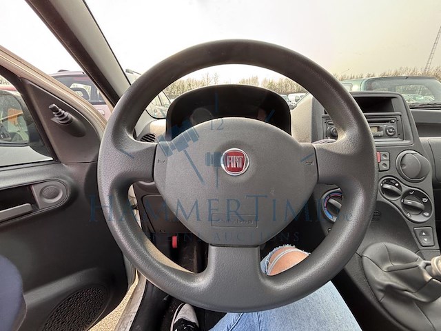 Fiat panda 1.2i dynamic, 2010 - afbeelding 8 van  32