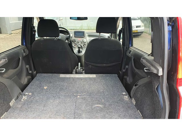 Fiat panda 1.4 16v sport, 3-xkj-85 - afbeelding 2 van  7