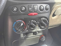 Fiat punto 1.2-16v dynamic speedgear automaat, 76-lj-hx - afbeelding 9 van  10