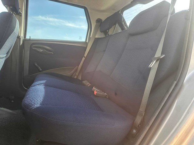 Fiat punto 1.2-16v dynamic speedgear automaat, 76-lj-hx - afbeelding 10 van  10