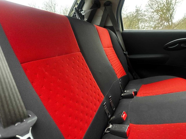 Fiat punto 1.2 active, 02-rl-hv - afbeelding 5 van  13