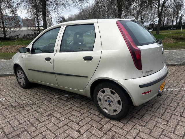 Fiat punto 1.2 active, 02-rl-hv - afbeelding 6 van  9