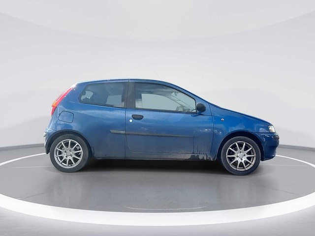 Fiat punto 1.2 dynamic 2002 | 40-jn-rl - afbeelding 19 van  23