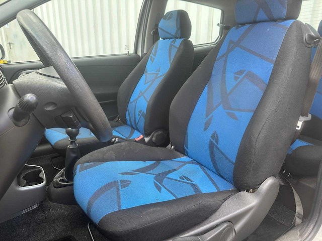 Fiat punto 1.2 navigator, 73-rg-hk - afbeelding 10 van  12