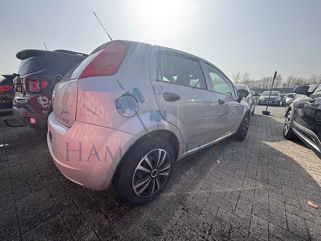 Fiat punto 1.4i easy stop&start, 2014 - afbeelding 24 van  27