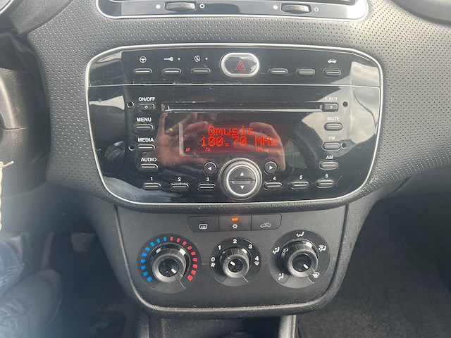 Fiat punto evo - 1.3 m-jet mylife ,97-sjr-6 - afbeelding 13 van  18