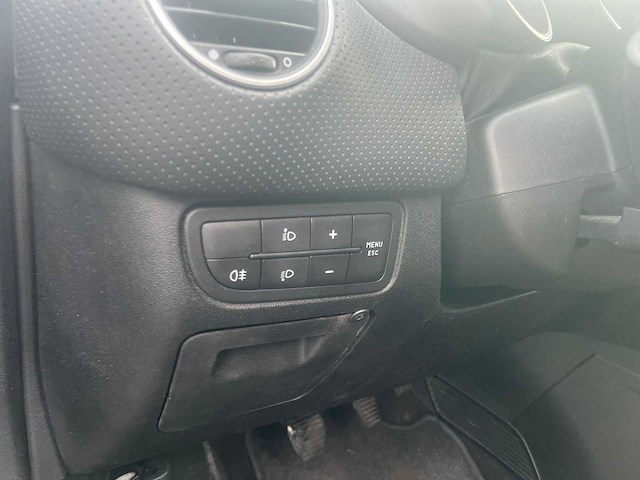 Fiat punto evo - 1.3 m-jet mylife ,97-sjr-6 - afbeelding 15 van  18