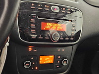 Fiat punto evo 0.9 twinair lounge; jx-944-j - afbeelding 3 van  14