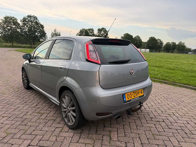 Fiat punto evo 0.9 twinair sport, 00-zxh-4 - afbeelding 16 van  21