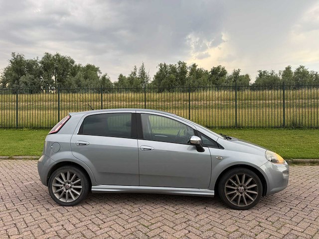 Fiat punto evo 0.9 twinair sport, 00-zxh-4 - afbeelding 17 van  21