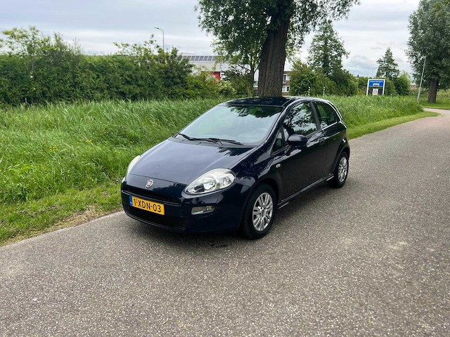 Fiat punto evo 0.9 twinair street , 1-xdn-03 - afbeelding 1 van  3