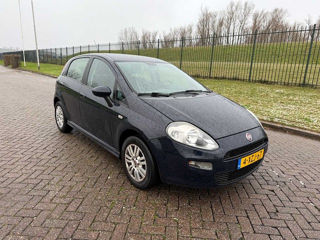 Fiat punto evo 0.9 twinair street, 4-xzj-67 - afbeelding 11 van  17